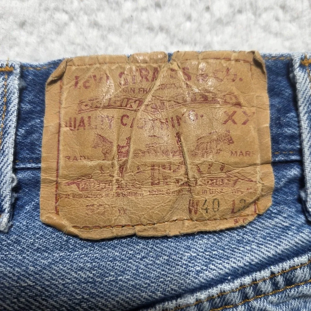 Vintage 1980s Levi's 501 Size 34x27 Button Fly USA Made‎ Distressed Faded